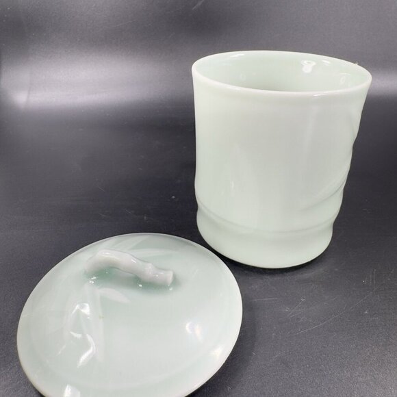 Gardener's Eden Coffee Mug Cup Light Green Embossed Bamboo Celadon Green Set 2 - Picture 10 of 15